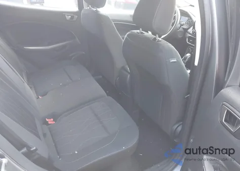 2021 Ford Ecosport Se z USA, uszkodzony, nr VIN MAJ6S3GL0MC404528